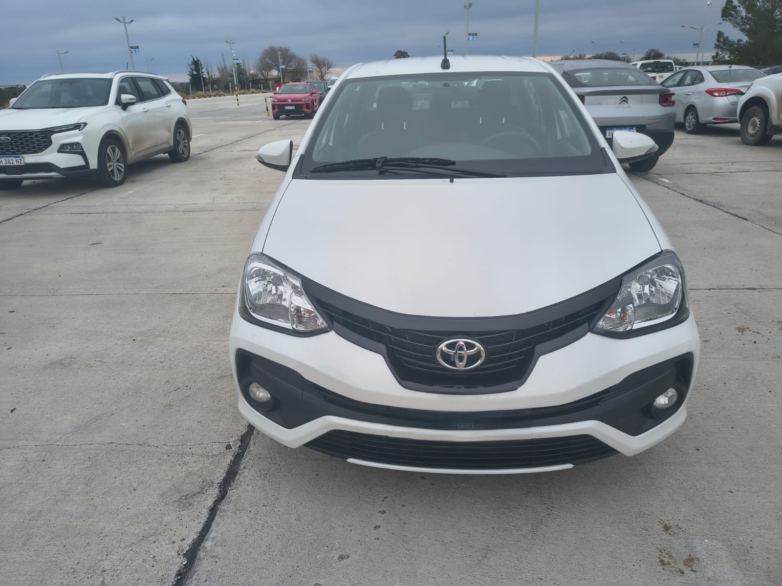 Toyota ETIOS XLS PACK 1.5 4A/T 4P