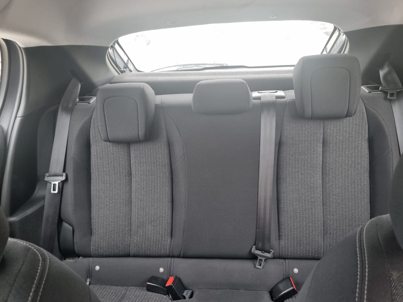 Peugeot 208 Active Pack 1.6L Tiptronic AM23.5