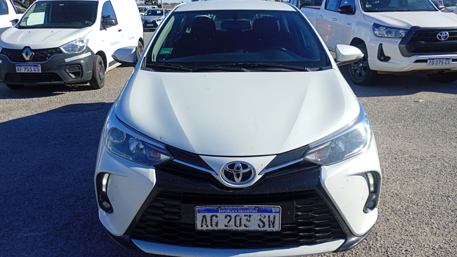 Toyota YARIS XLS 1.5 6M/T 4P
