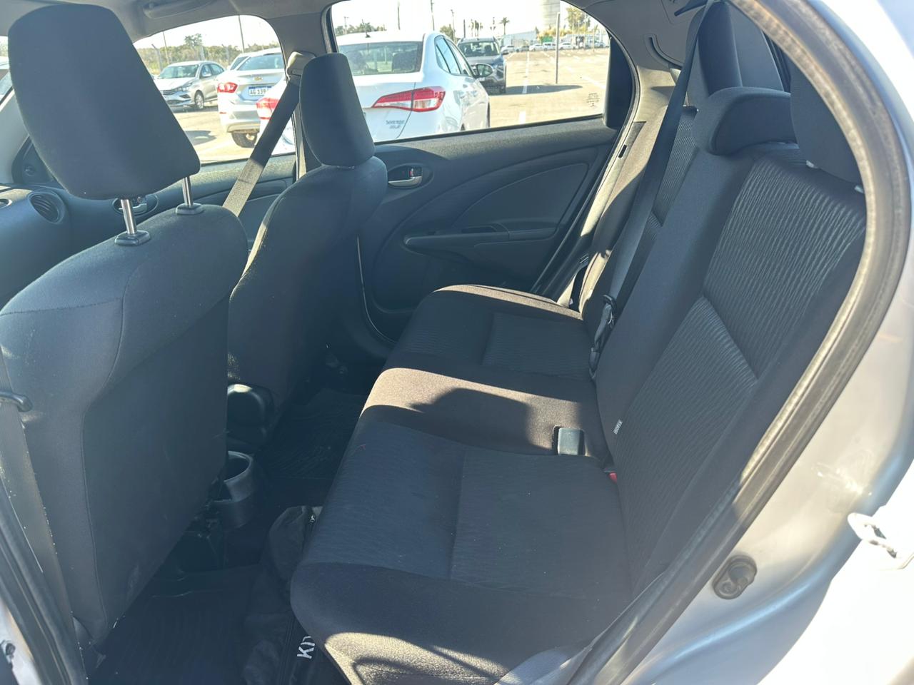 Toyota ETIOS X 1.5 6M/T 5P