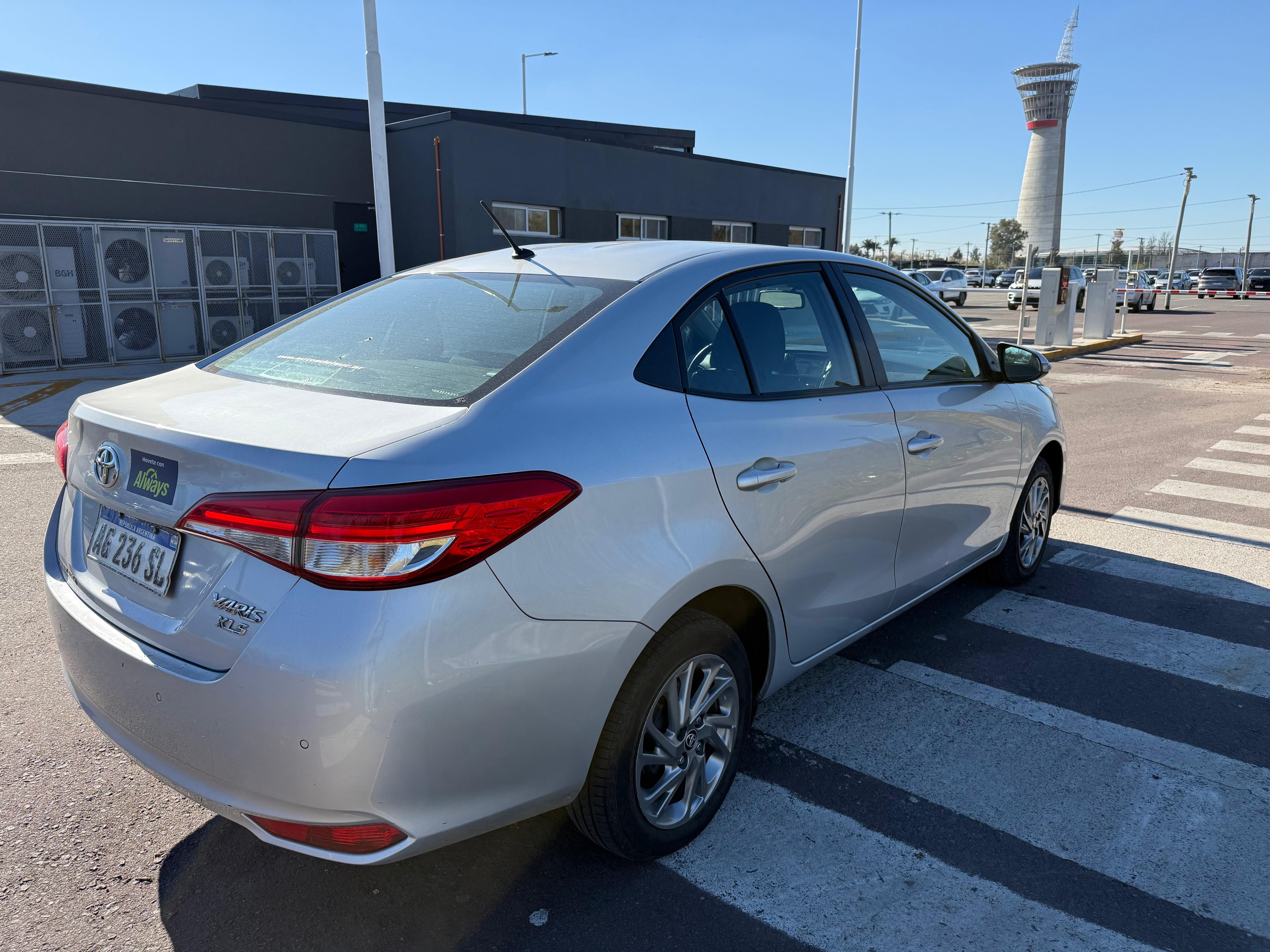 Toyota YARIS XLS 1.5 6M/T 4P