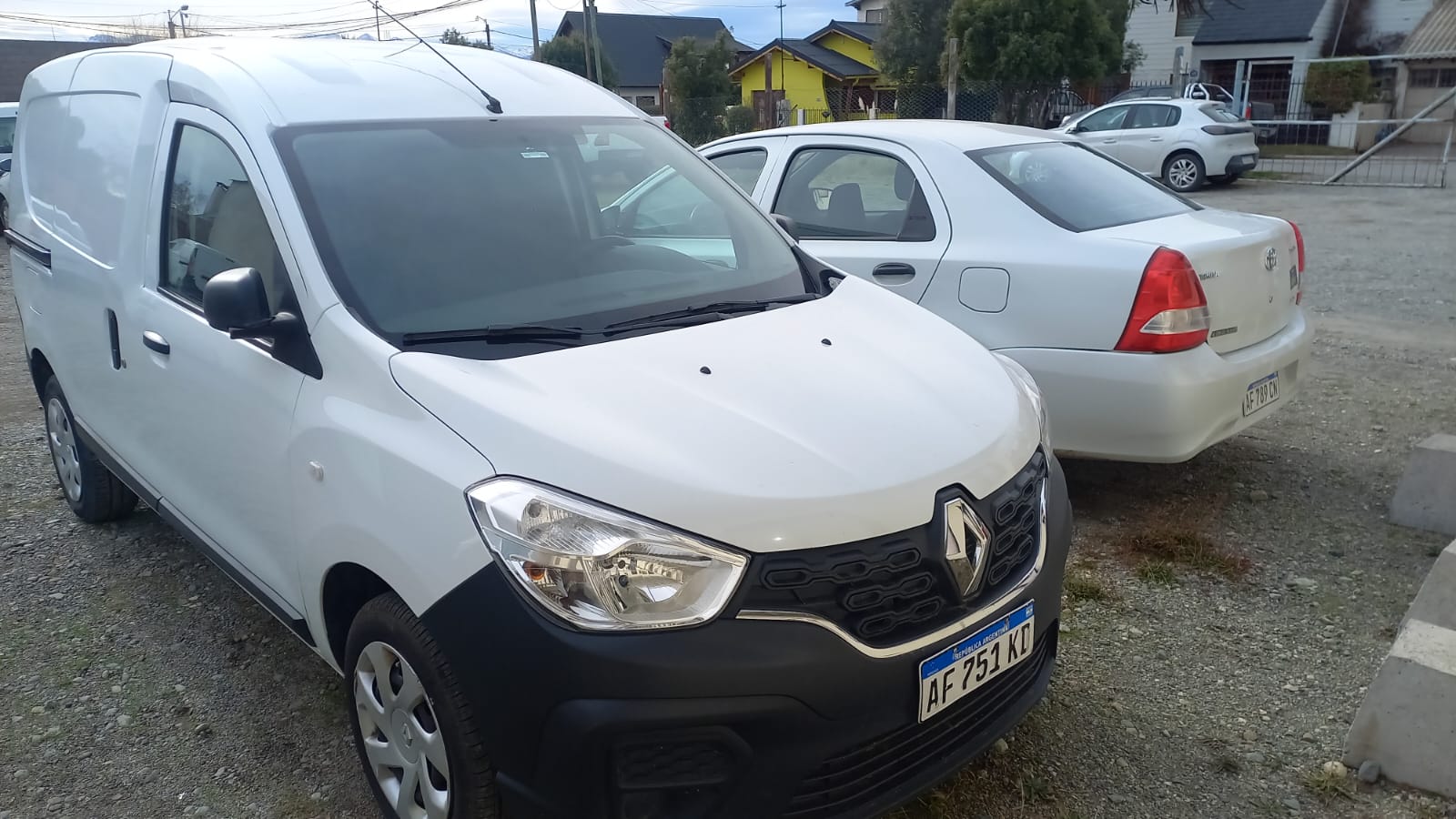 Foto de Renault KANGOO II EXPRESS CONFORT 1.6 SCe