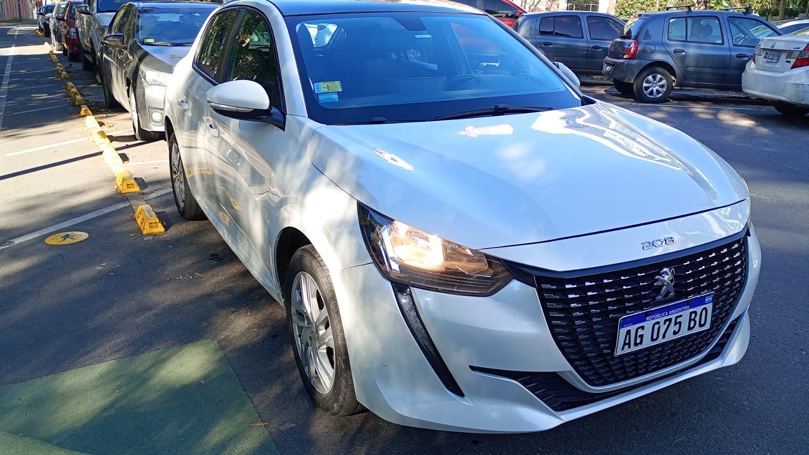 Peugeot 208 Active Pack 1.6L Tiptronic AM23.5