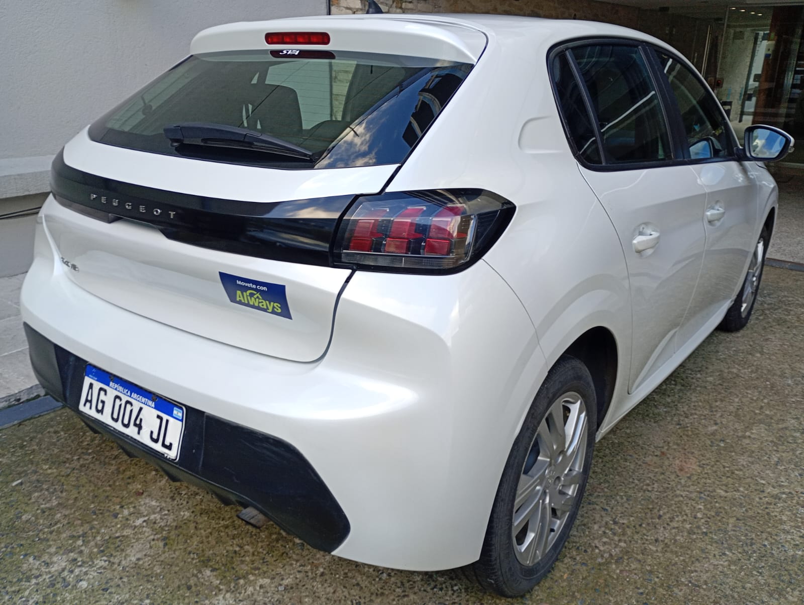 Peugeot 208 Active Pack 1.6L Tiptronic AM23.5