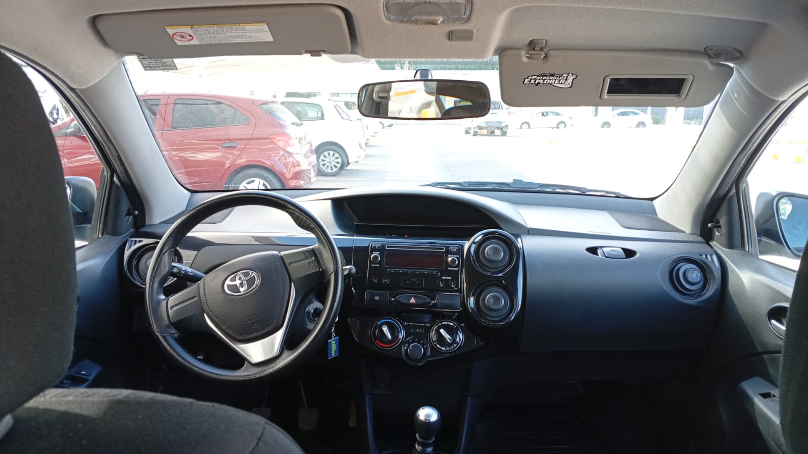 Toyota ETIOS X 1.5 6M/T 5P